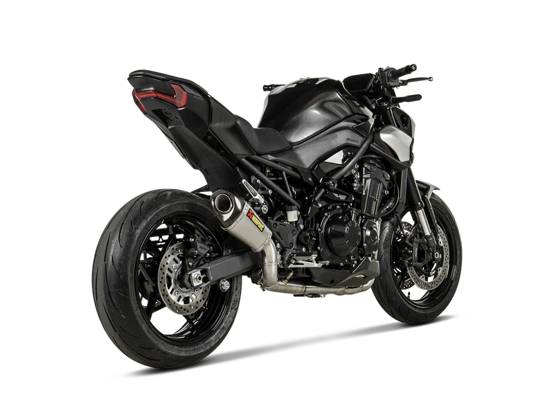 AKRAPOVIC | Kawasaki Z900 2025-26 Slip-On Line (Titanium) | S-K9SO12-ASZT