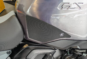 Eazi-Grip BMW R 1300 GS Adventure 2025-2026 Black Tank Grips PRO146BL