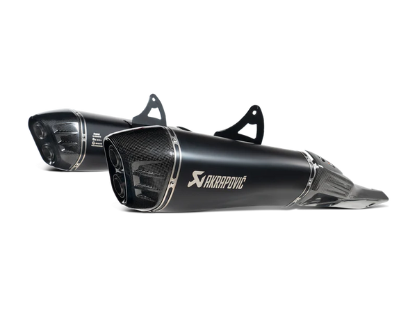 S-S13SO4-HRAATBL/1 | AKRAPOVIC | Suzuki GSX-1300R Hayabusa 2025-26 | Slip-On Line (Titanium)