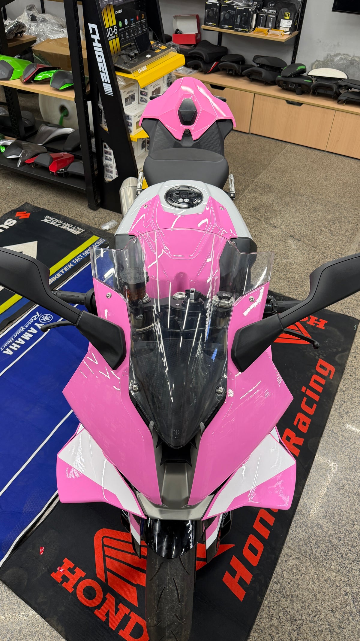 AXXON | BMW S1000RR (2023–2026) Custom Full Fairing Body Kit – Vibrant Gloss Pink & White Edition
