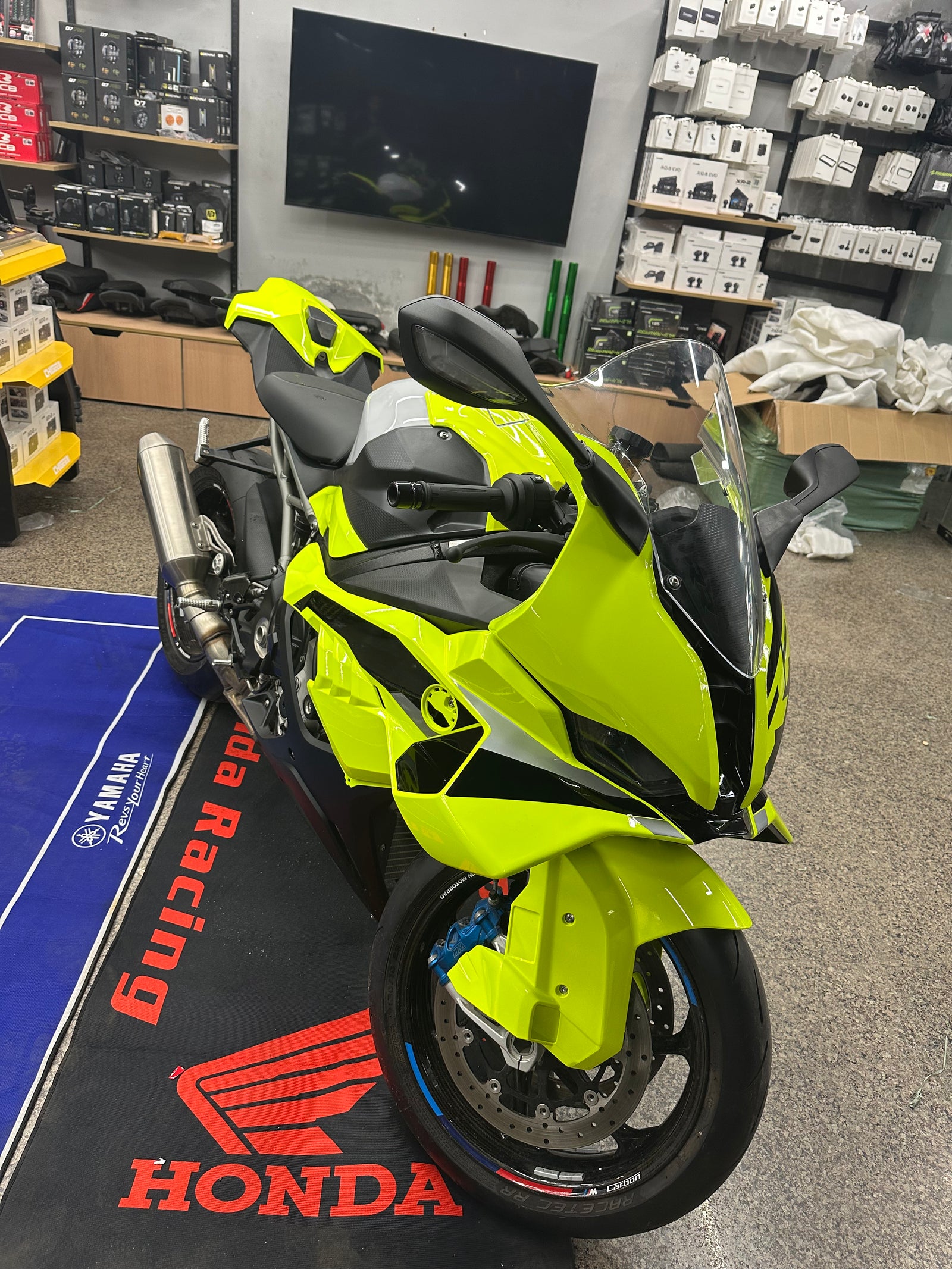 AXXON | BMW S1000RR High-Visibility Acid Yellow Complete Body Kit (2023–2026 Fitment)