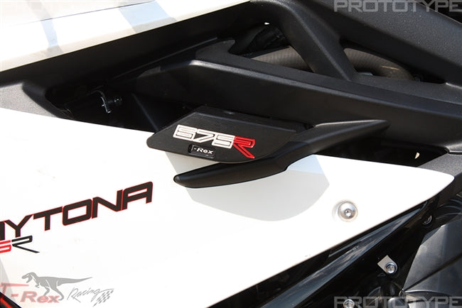 2013 - 2017 Triumph Daytona 675R/MOTO 2 No Cut Frame Sliders (R)