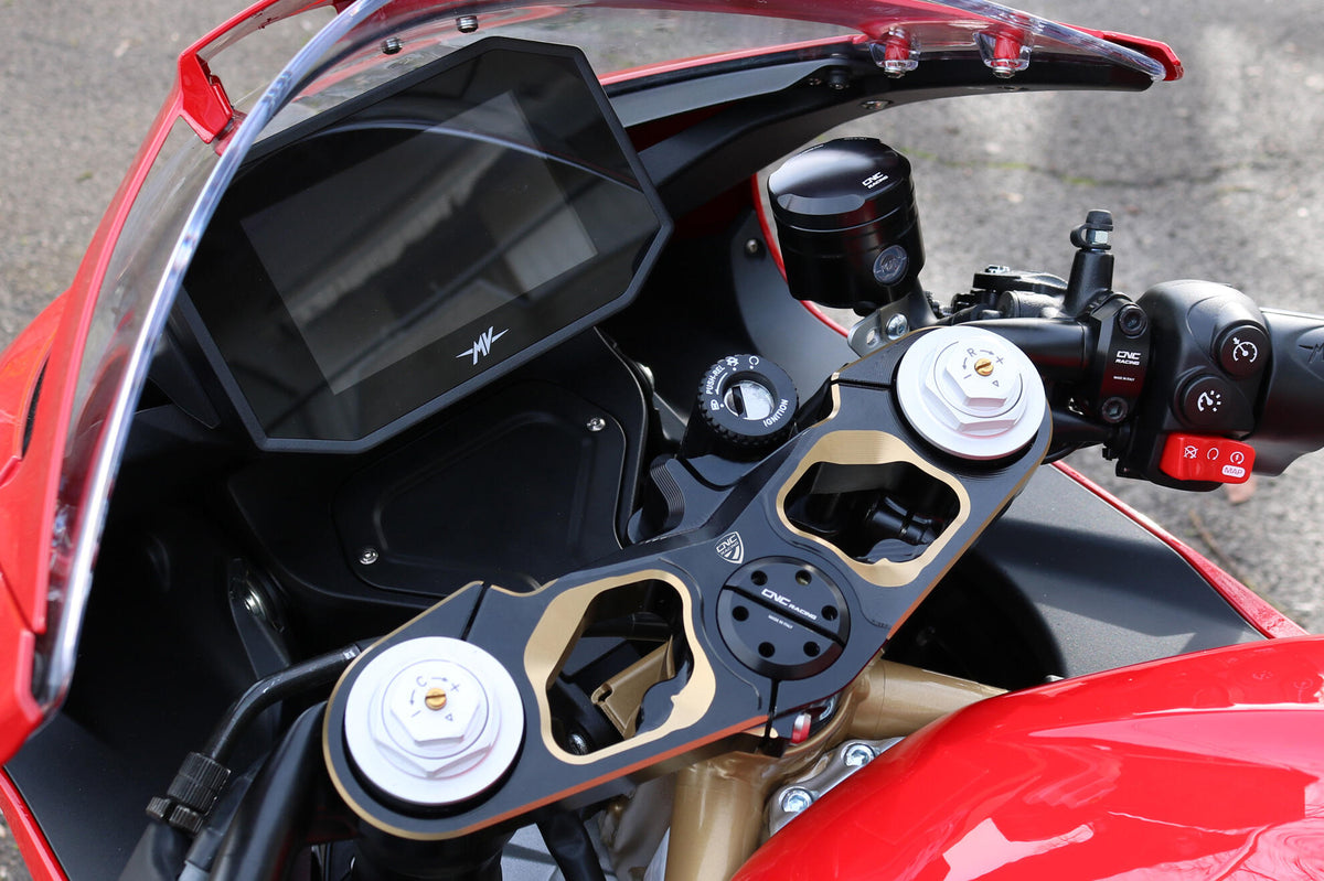 CNC RACING | Fluid reservoir front brake 25 ml with level window - only cap