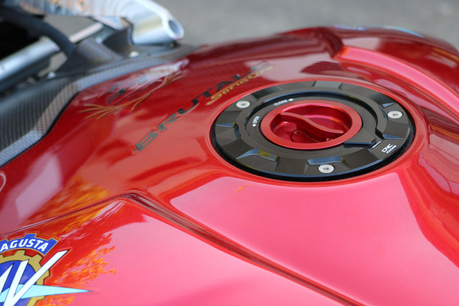 CNC RACING | Fuel tank cap - Fast Open plug