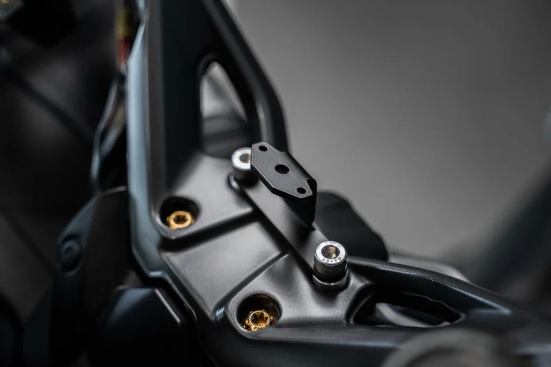 CHIGEE | CHIGEE Yamaha TMAX560-Specific Display Mounting Bracket