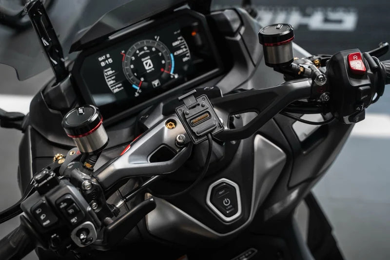 CHIGEE | CHIGEE Yamaha TMAX560-Specific Display Mounting Bracket