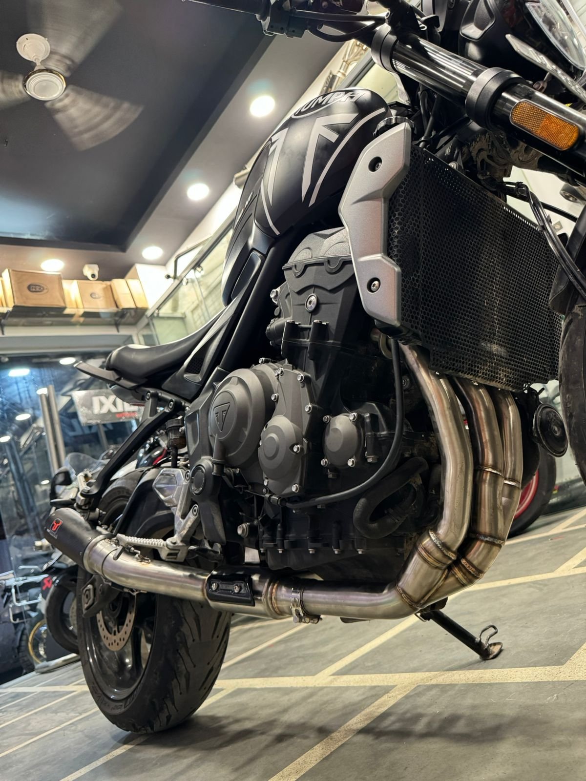 BLK-20787 | Triumph | TRIUMPH STREET TRIPLE 765 | 2021–2024 | Ixil | DC1 FULL SYSTEM EXHAUST - Image 3