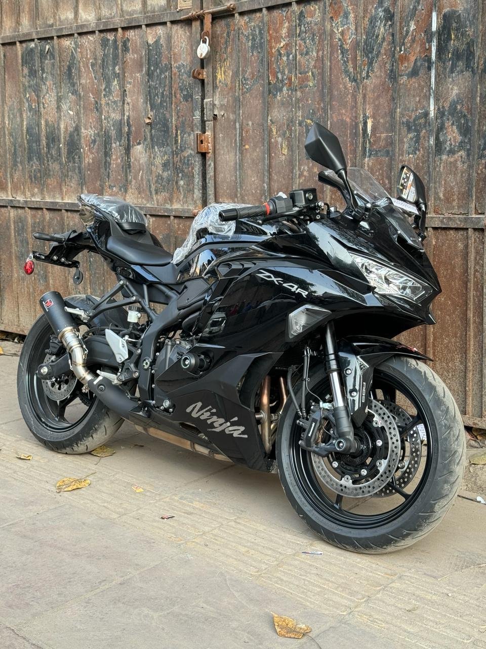 BLK-11156 | Kawasaki | NINJA ZX-4 R / RR | 2023 - 2024 | Ixil | DC1 EXHAUST - Image 4