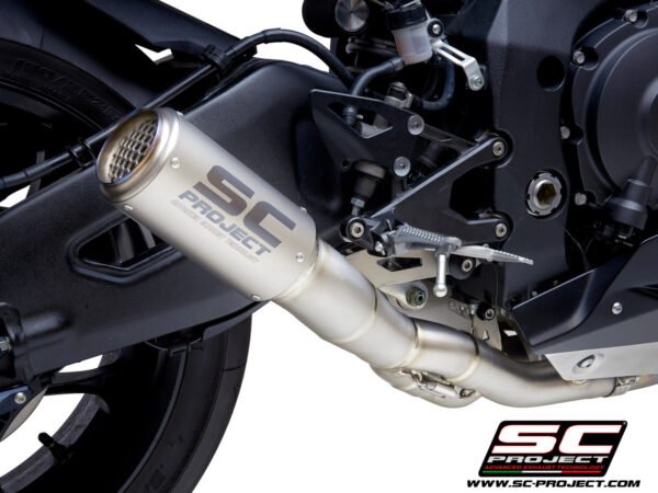 SC Project Electronic Catalytic Remover for Yamaha R1 (2015-2021) CR-T Muffler, titanium, with de-cat link pipe and titanium mesh on exit pipe